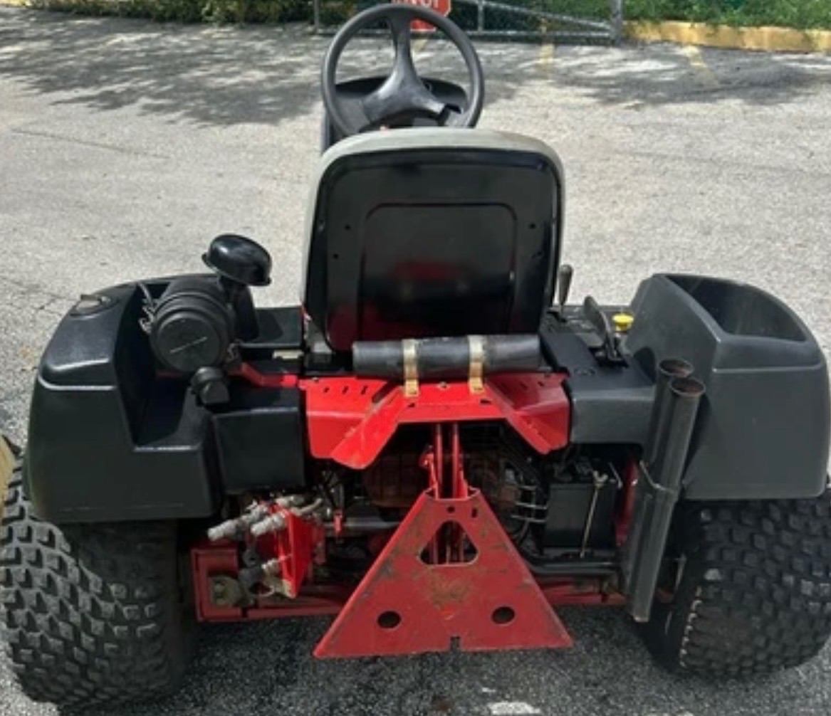 Toro Sand Pro 3040 Sand Trap Rake / Ball Field Groomer – 2013 – Rear Hydraulics 6